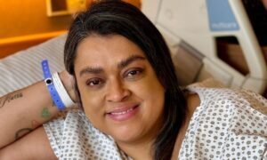 Preta Gil em hospital luta contra o cancer.