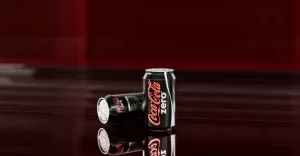 Fridge Cigarette: Por Que a Geração Z Está Trocando o Cigarro Pela Latinha Gelada?