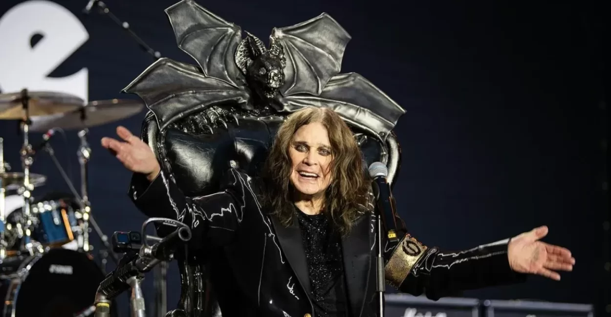 Ozzy Osbourne canta sentado em despedida histórica e emociona fãs com luta contra o Parkinson