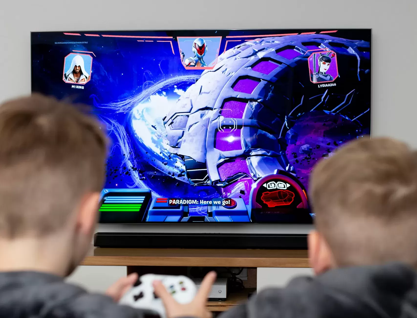 o tempo seguro de videogames e telas na infância pode se transformar em uma ferramenta equilibrada, que apoia o desenvolvimento da criança em vez de prejudicá-lo.