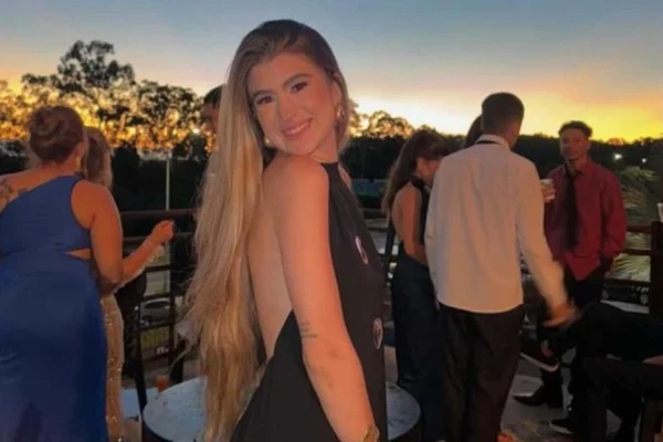 andrea-carvalho-aita