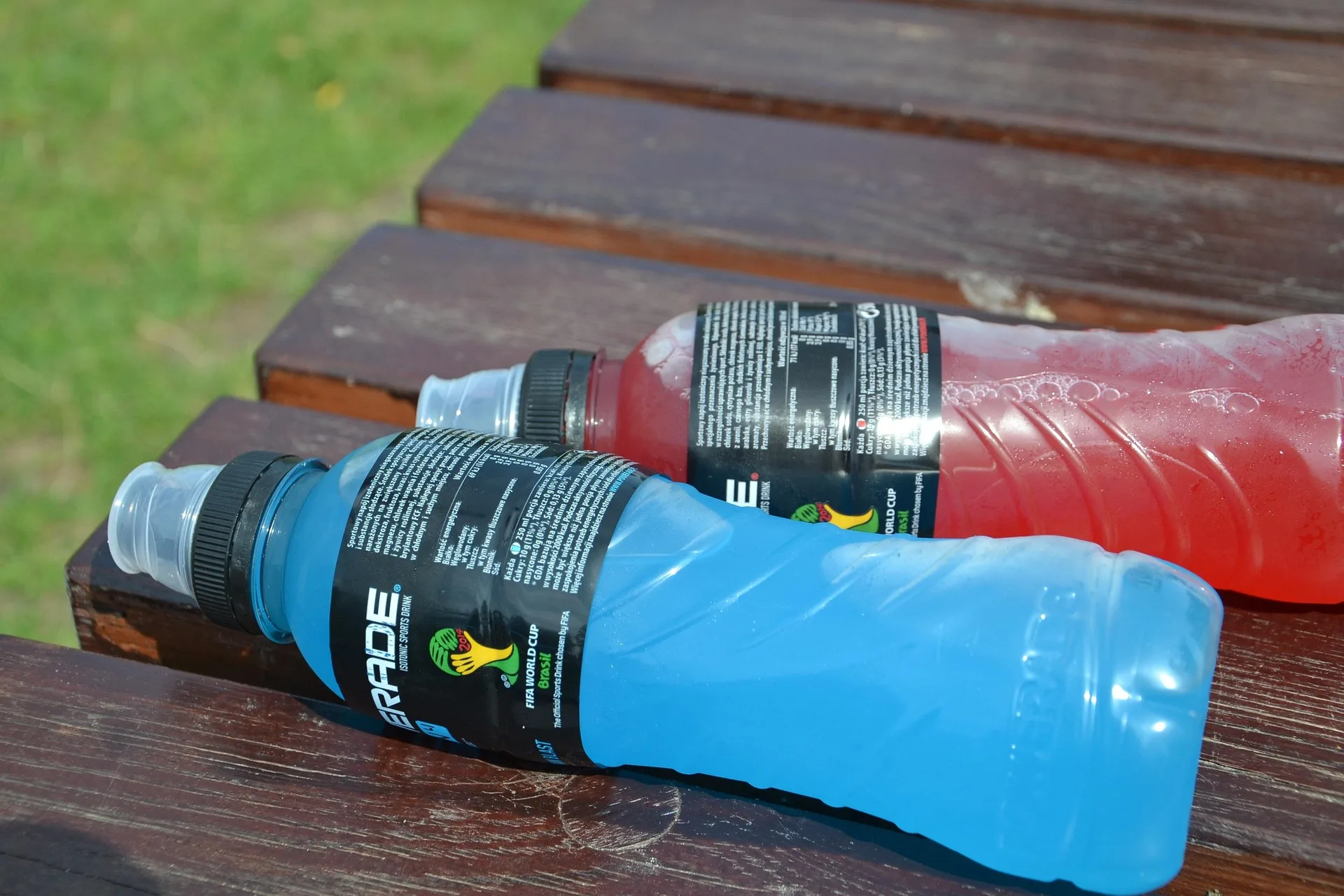 isotonico-kropekk_pl-powerade-415710_1920